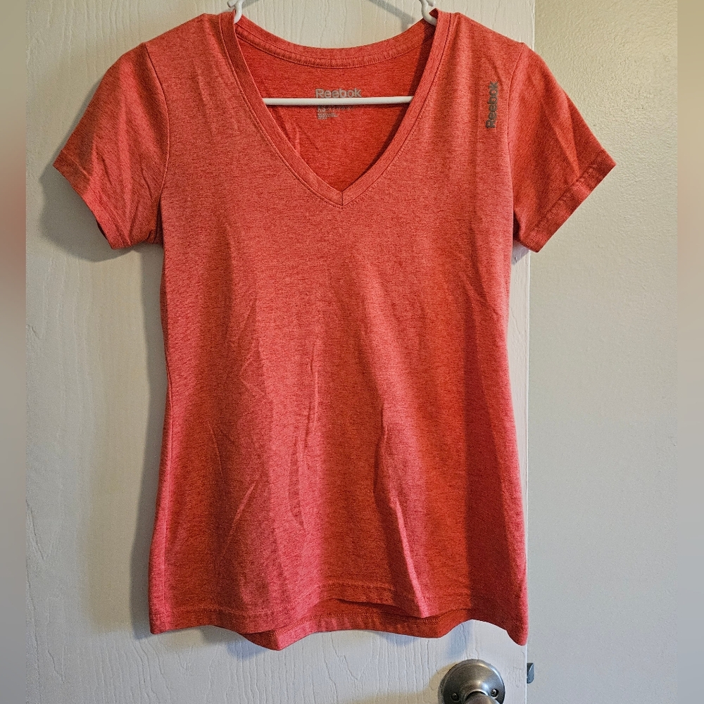 Reebok Women's Coral/Orange V-Neck Workout Tee